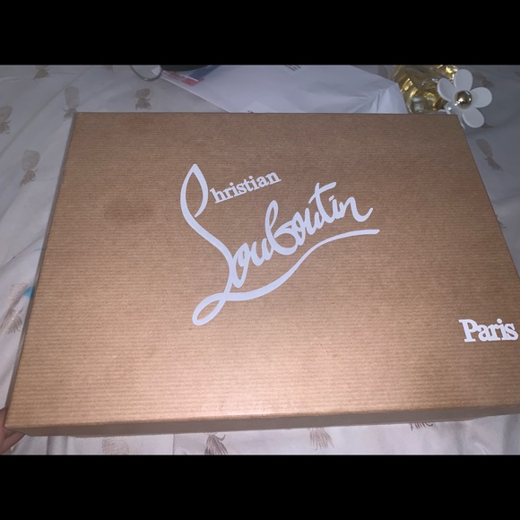 Christian Louboutin’s - Picture 8 of 8